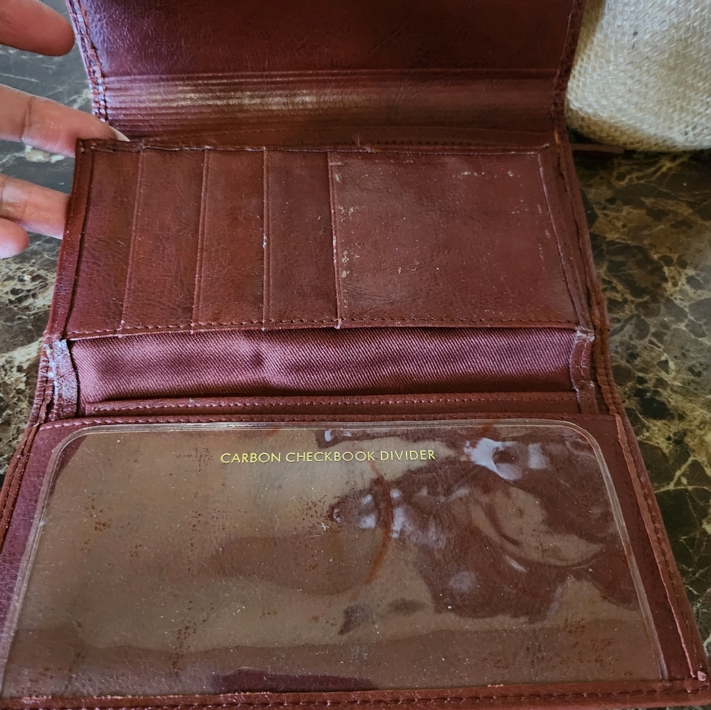GUC Fossil leather Wallet - Picture 4 of 9